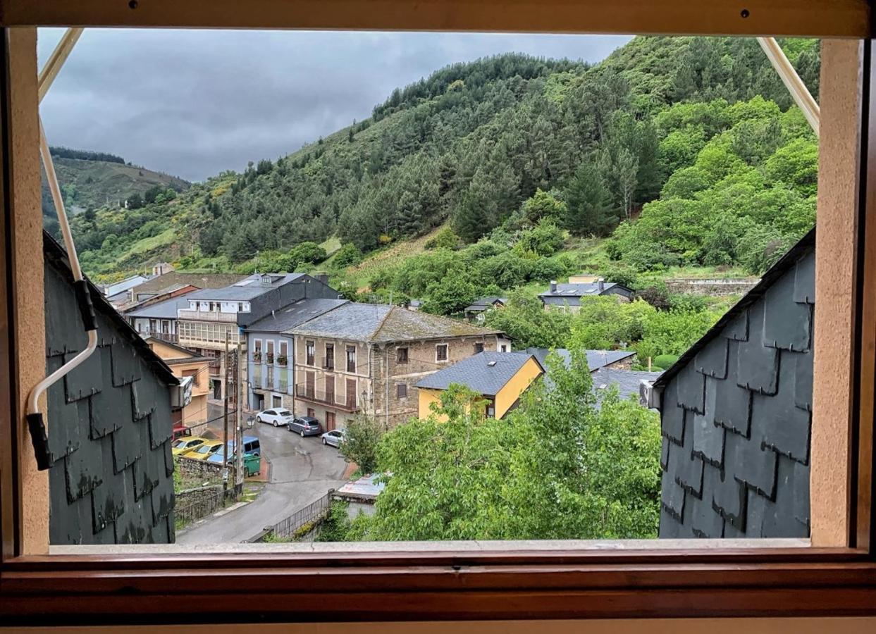Hostal Restaurante Mendez Villafranca Del Bierzo Eksteriør billede